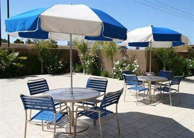 фото отеля Hampton Inn & Suites Lathrop
