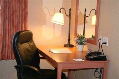 фото отеля Hampton Inn & Suites Lathrop