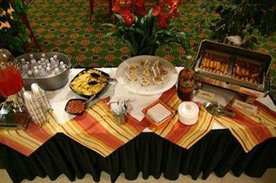 фото отеля Hampton Inn & Suites Lathrop