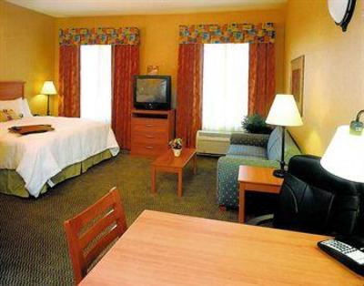 фото отеля Hampton Inn & Suites Lathrop