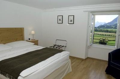 фото отеля Romantik Hotel Broc'Aulit