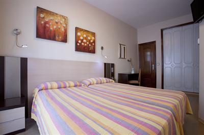 фото отеля Hotel Plaza Mayor