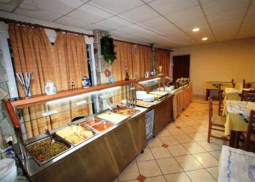 фото отеля Village Inn Laganas
