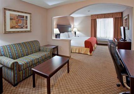 фото отеля Holiday Inn Express Liberty