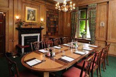 фото отеля Foxhills Club & Resort Ottershaw