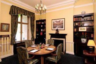 фото отеля Foxhills Club & Resort Ottershaw