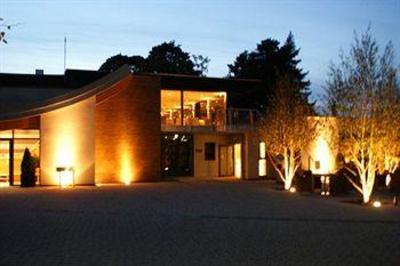 фото отеля Foxhills Club & Resort Ottershaw