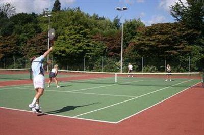 фото отеля Foxhills Club & Resort Ottershaw