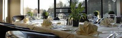 фото отеля Foxhills Club & Resort Ottershaw