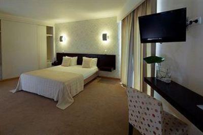 фото отеля White Waters Hotel
