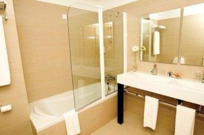 фото отеля White Waters Hotel