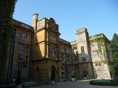 фото отеля Eynsham Hall Hotel Witney