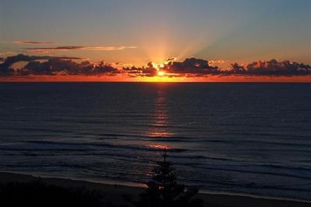 фото отеля Narrowneck Court Apartments Gold Coast