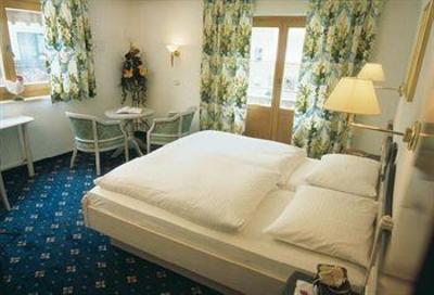 фото отеля Edelweiss Hotel Saalbach-Hinterglemm