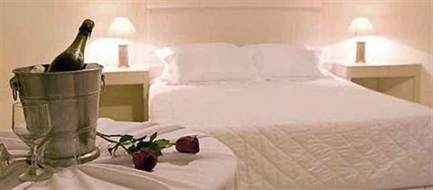 фото отеля Plaza Inn Augustus Goiania