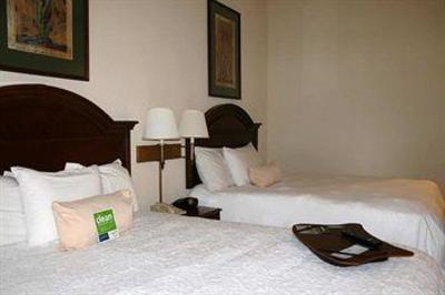 фото отеля Hampton Inn Wilkesboro