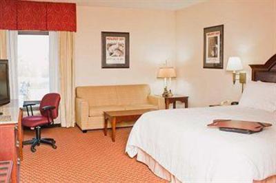 фото отеля Hampton Inn Wilkesboro