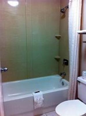 фото отеля Governors Suites Hotel