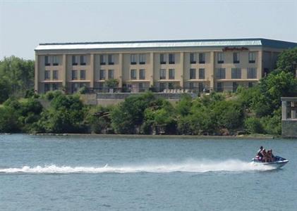 фото отеля Hampton Inn Marble Falls-On The Lake