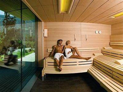 фото отеля Alpines Wellnesshotel Tyrol