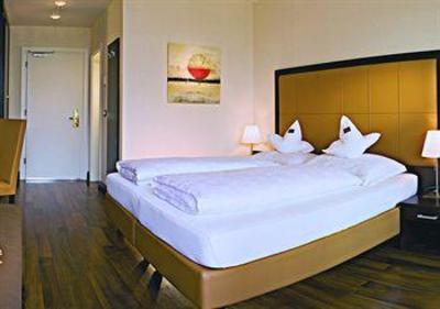 фото отеля Alpines Wellnesshotel Tyrol