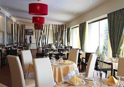 фото отеля Savoy Gardens Hotel