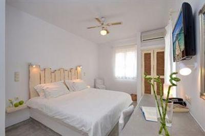 фото отеля Saint Vlassis Studios Naxos