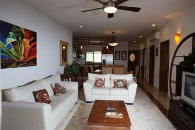 фото отеля Encanto Paseo Del Sol All Suites Resort Playa del Carmen