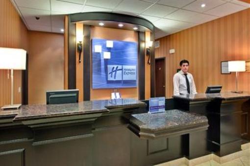 фото отеля Holiday Inn Express Hotel & Suites Airport Calgary