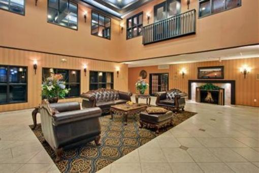 фото отеля Holiday Inn Express Hotel & Suites Airport Calgary