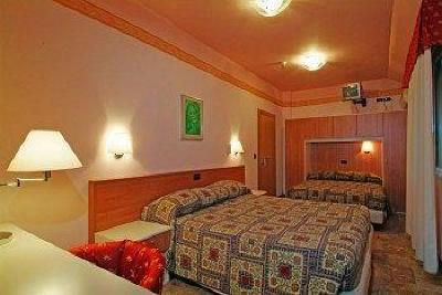 фото отеля Hotel Delle Rose Venice