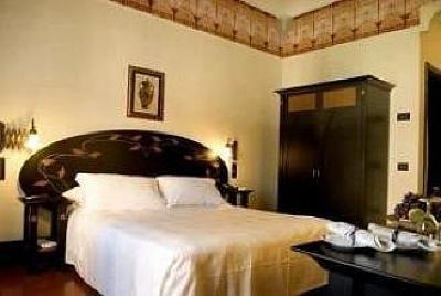 фото отеля Des Etrangers Et Miramare Hotel Siracusa