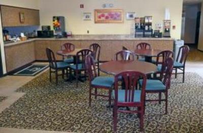 фото отеля BEST WESTERN PLUS Lakeway Inn