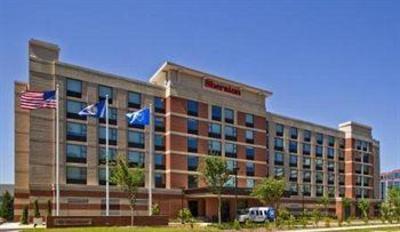 фото отеля Sheraton Herndon Dulles Airport Hotel