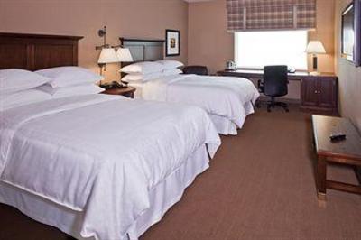 фото отеля Sheraton Herndon Dulles Airport Hotel