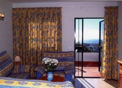 фото отеля El Capistrano Villages Nerja