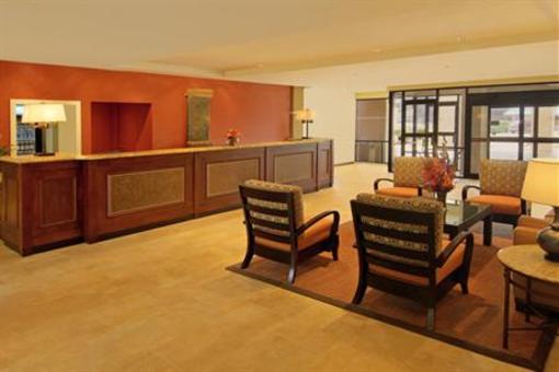 фото отеля DoubleTree Suites by Hilton