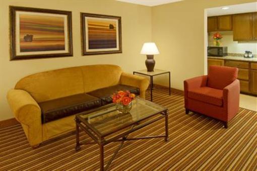 фото отеля DoubleTree Suites by Hilton