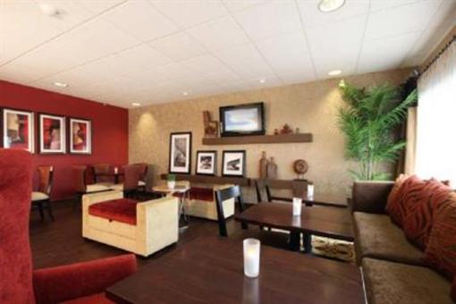 фото отеля Hampton Inn Grand Rapids-North
