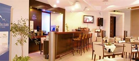 фото отеля Aparthotel Montanas Azules