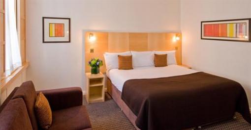 фото отеля Strand Palace Hotel London