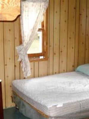 фото отеля Cadigan's Camp & Cottages