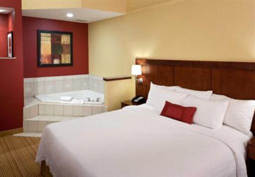 фото отеля Courtyard by Marriott Texarkana