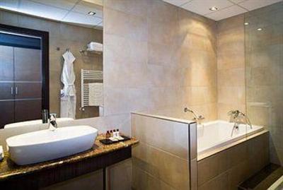 фото отеля Sheraton Milan Malpensa Airport Hotel & Conference Centre