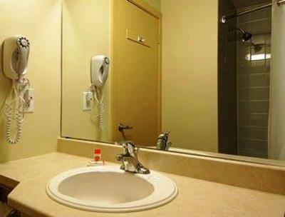фото отеля Super 8 Campbellton