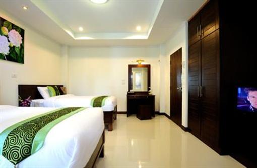 фото отеля Ruen Buathong Boutique Guest House Phuket