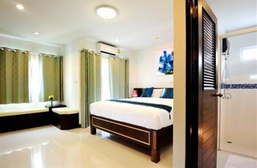 фото отеля Ruen Buathong Boutique Guest House Phuket