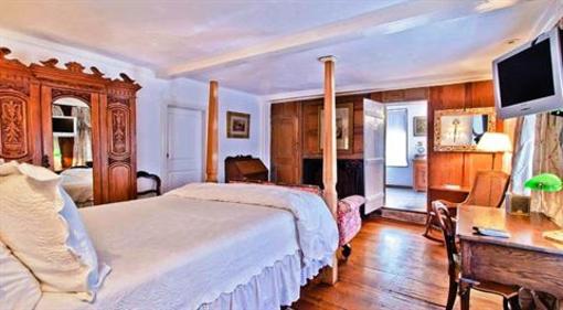 фото отеля 29 Fair Street Inn