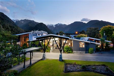 фото отеля Scenic Hotel Franz Josef Glacier