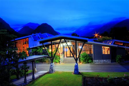 фото отеля Scenic Hotel Franz Josef Glacier